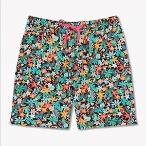 Chubbies classic swim trunk - The Bloomerangs - 7” inseam, size XL